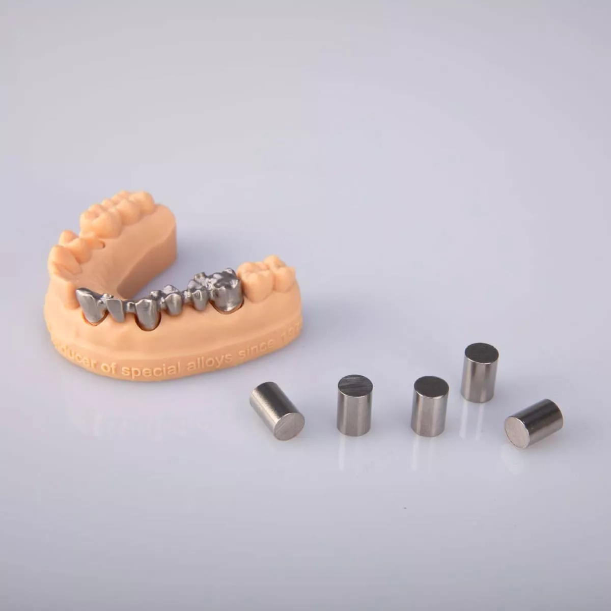 Стоматологический сплав для литья Меза MAGNUM CLARUM типа 3, 1кг хром-никель (для керамики)