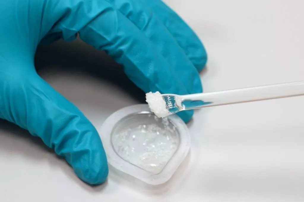 BioOst XENOGRAFT Mix. Костные гранулы кортикально-губчатый слой с коллагеном.   Блистер.  1 см3  1.00-2,00 мм