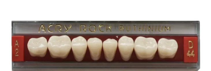 Зубы акриловые Acry Rock жевательные нижние (планка 8 зубов) (C1 D-43I)