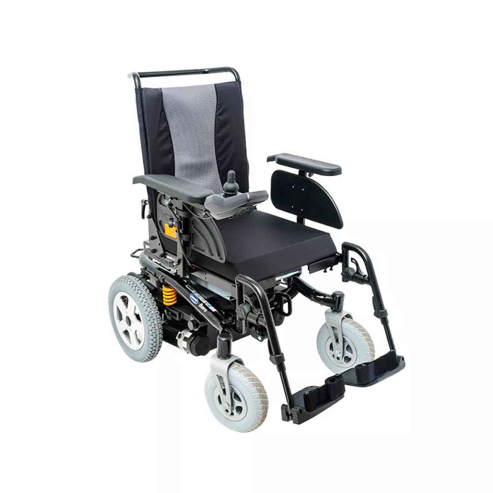 Кресло-коляска с электроприводом Invacare Bora